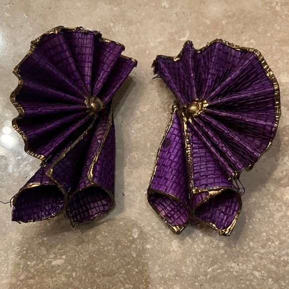 Elegant Purple and Gold Women's Earrings - Picture 3 of 3